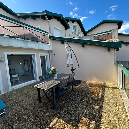 Avec Terrasse, A Deux Pas De La * Anglet